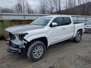 Toyota Tacoma DOUBLE CAB 2.4L 4 2024