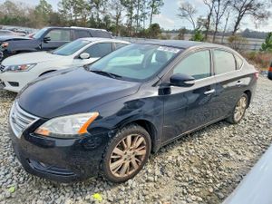 Nissan Sentra S 1.8L 4 2015