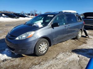 Toyota Sienna CE 3.5L 6 2008