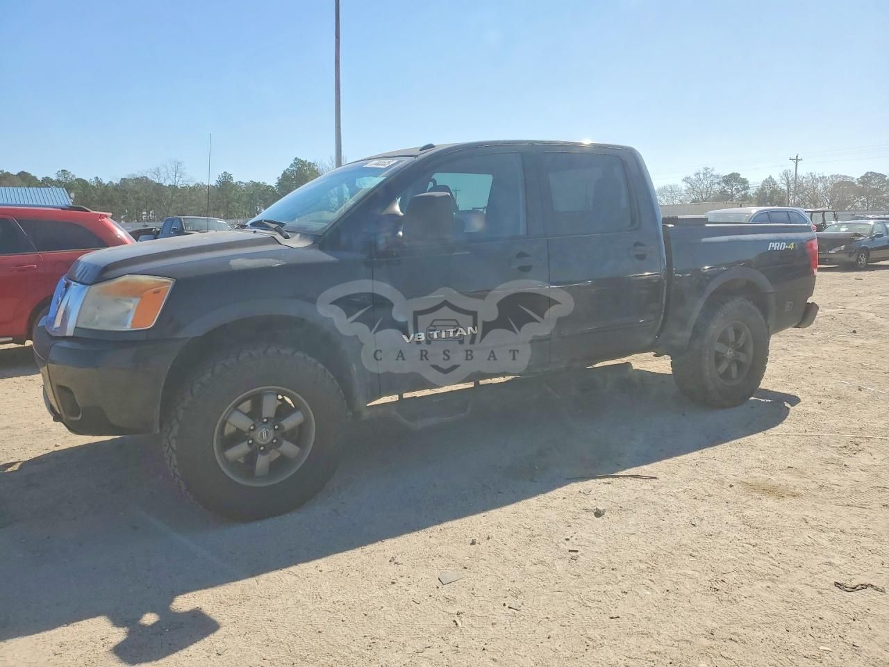 Nissan Titan S 5.6L 8 2013