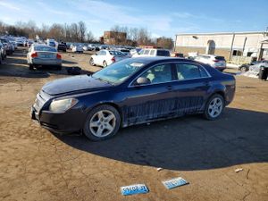 Chevrolet Malibu LS 2.4L 4 2010