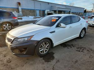 Kia Optima LX 2.4L 4 2011