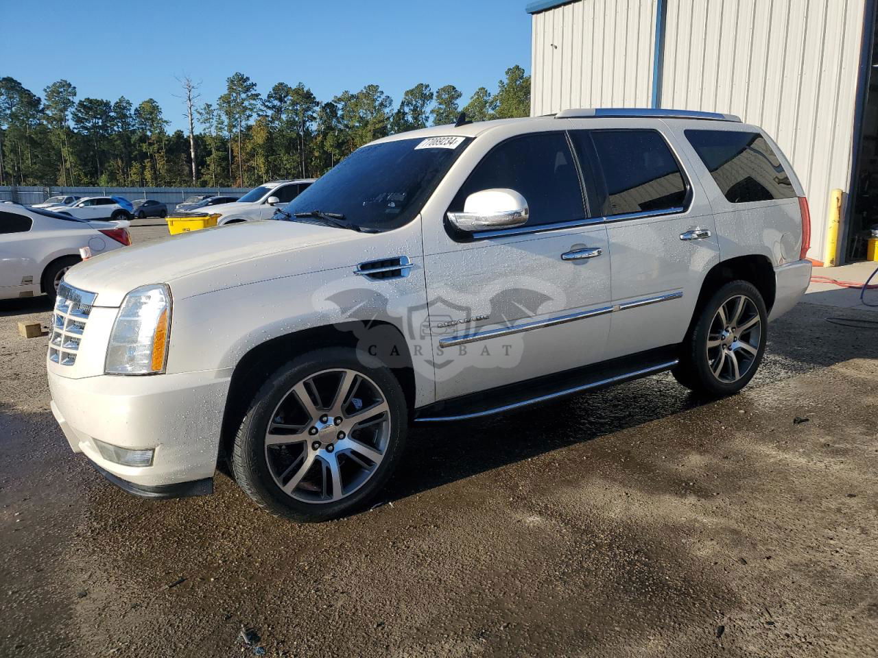 Cadillac Escalade LUXURY 6.2L  8 2011
