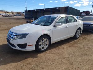 Ford Fusion SE 2.5L 4 2010