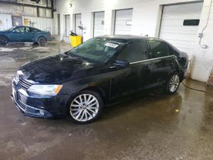 Volkswagen Jetta SEL 1.8L 4 2014