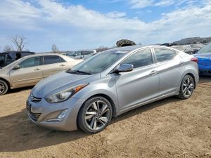 Hyundai Elantra SE 1.8L 4 2015