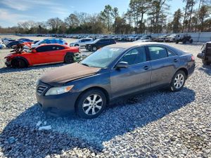 Toyota Camry BASE 2.5L 4 2011