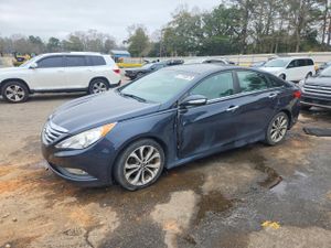 Hyundai Sonata SE 2.4L 4 2014