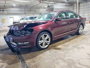 Volkswagen Passat SEL 2.0L 4 2012