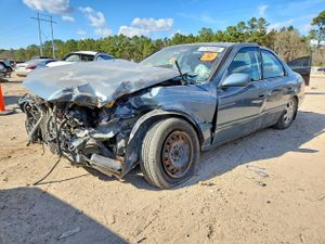 Toyota Camry CE 2.2L 4 2000