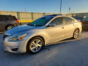 Nissan Altima 2.5L 4 2015