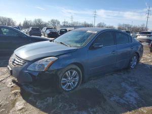 Nissan Altima BASE 2.5L 4 2012