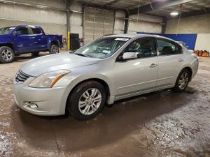 Nissan Altima BASE 2.5L 4 2012
