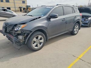 Toyota Rav4 XLE 2.5L 4 2014