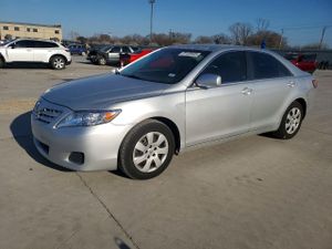 Toyota Camry BASE 2.5L 4 2010