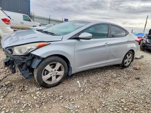 Hyundai Elantra GLS 1.8L 4 2013