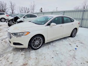 Ford Fusion SE 1.6L 4 2013
