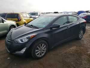Hyundai Elantra SE 1.8L 4 2015