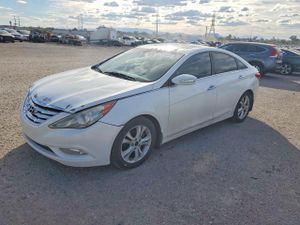 Hyundai Sonata SE 2.4L 4 2011