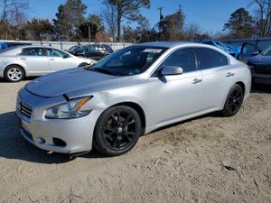 Nissan Maxima S 3.5L 6 2014