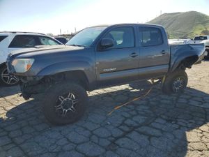 Toyota Tacoma DOUBLE CAB PRERUNNER 4.0L 6 2015