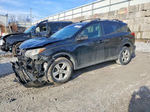 Toyota Rav4 XLE 2.5L 4 2013