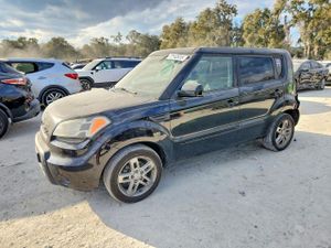 Kia Soul + 2.0L 4 2011