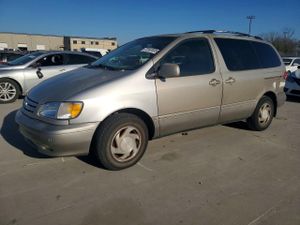 Toyota Sienna 3.0L 6 2003