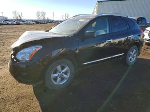 Nissan Rogue S 2.5L 4 2013