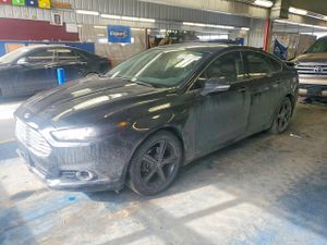 Ford Fusion TITANIUM 2.0L 4 2015