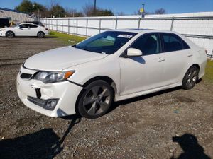 Toyota Camry BASE 2.5L 4 2012