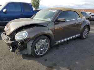 Volkswagen Beetle 2.5L 5 2013