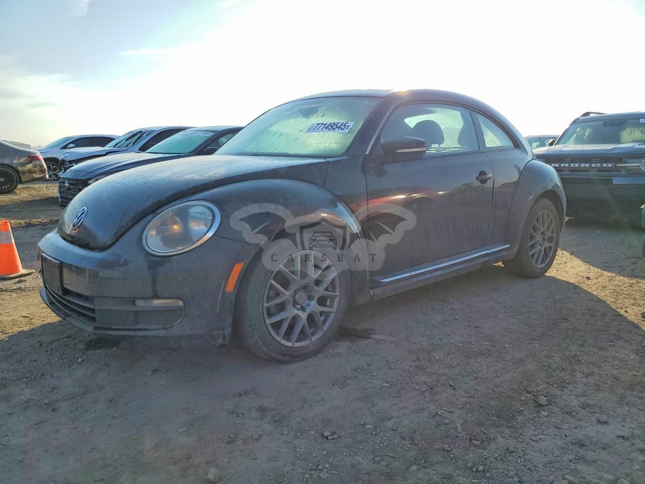 Volkswagen Beetle 2.5L 5 2013