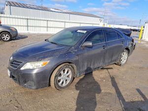 Toyota Camry BASE 2.5L 4 2011