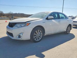 Toyota Camry HYBRID 2.5L 4 2014