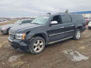 Chevrolet Suburban K1500 LTZ 5.3L 8 2013