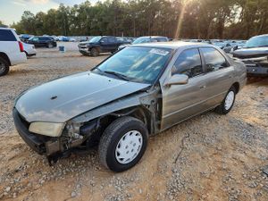 Toyota Camry CE 2.2L 4 1999