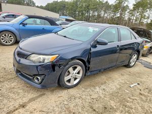 Toyota Camry L 2.5L 4 2013