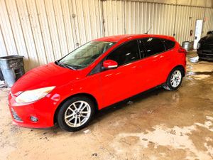 Ford Focus SE 2.0L 4 2014