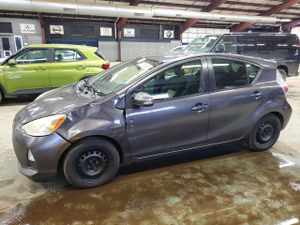 Toyota Prius 1.5L 4 2014
