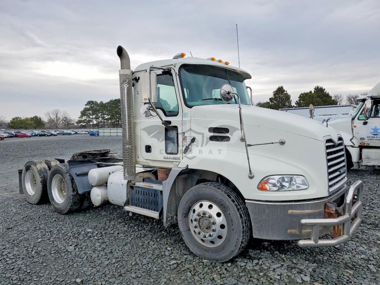 Mack 600 CXU600 12.7L 6 2015
