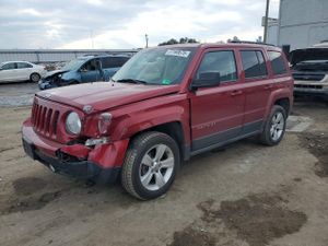 Jeep Patriot LATITUDE 2.4L 4 2014