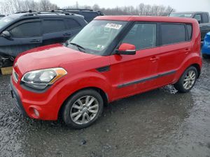 Kia Soul + 2.0L 4 2013