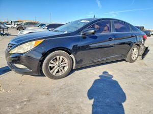 Hyundai Sonata GLS 2.4L 4 2013