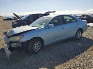 Toyota Camry LE 3.0L 6 2005