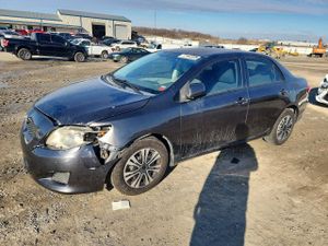 Toyota Corolla BASE 1.8L 4 2010