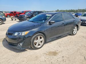 Toyota Camry BASE 2.5L 4 2012