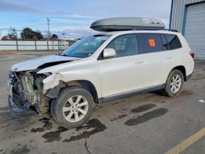 Toyota Highlander BASE 3.5L 6 2013
