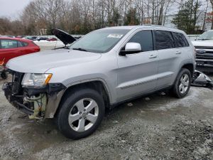 Jeep Grand Cherokee LAREDO 3.6L 6 2012
