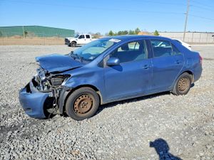 Toyota Yaris 1.5L 4 2010